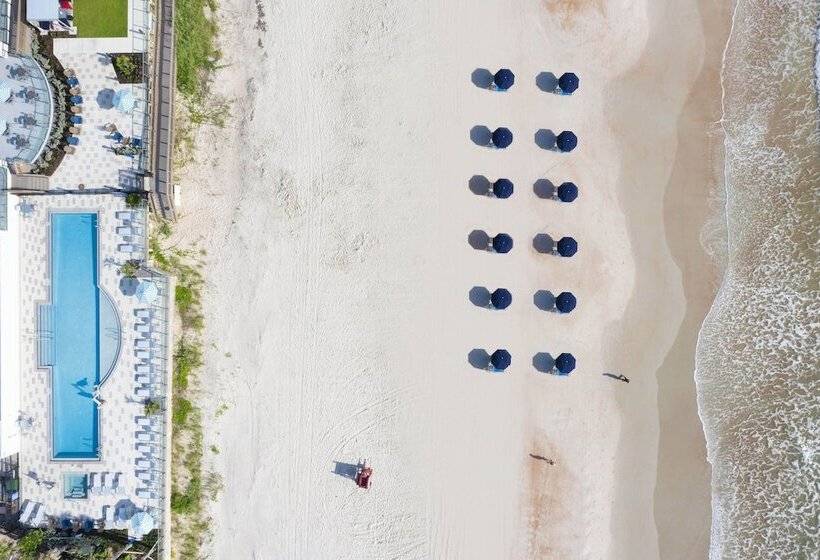 فندق Max Beach Resort