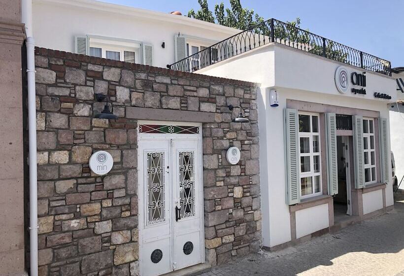 هتل Min Ayvalık