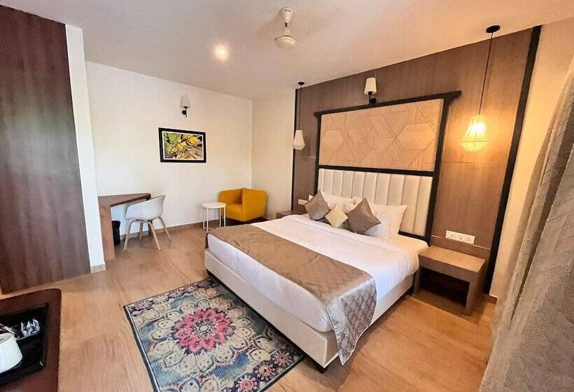 فندق Pushpam Lords Resort Karjat  Pure Veg
