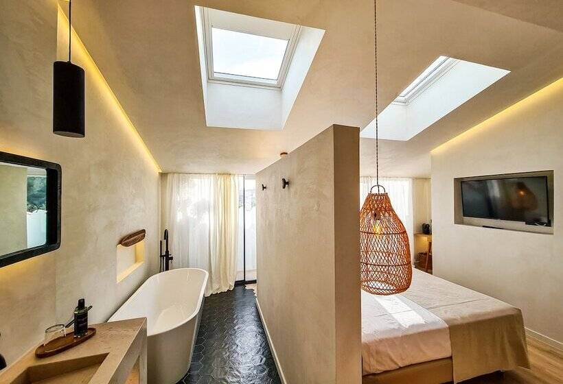 ホテル S´estancia Suites