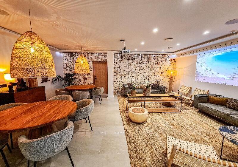 ホテル S´estancia Suites