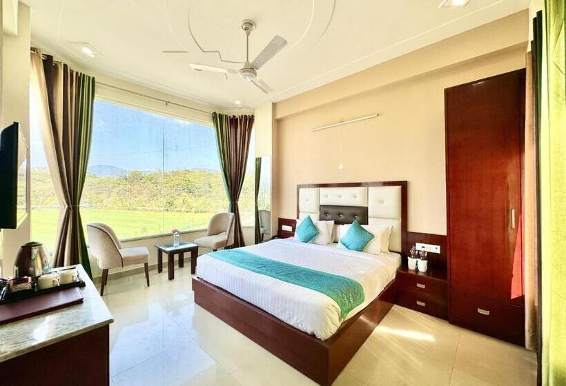 בית מלון כפרי Sumedha G Village Resort And Spa