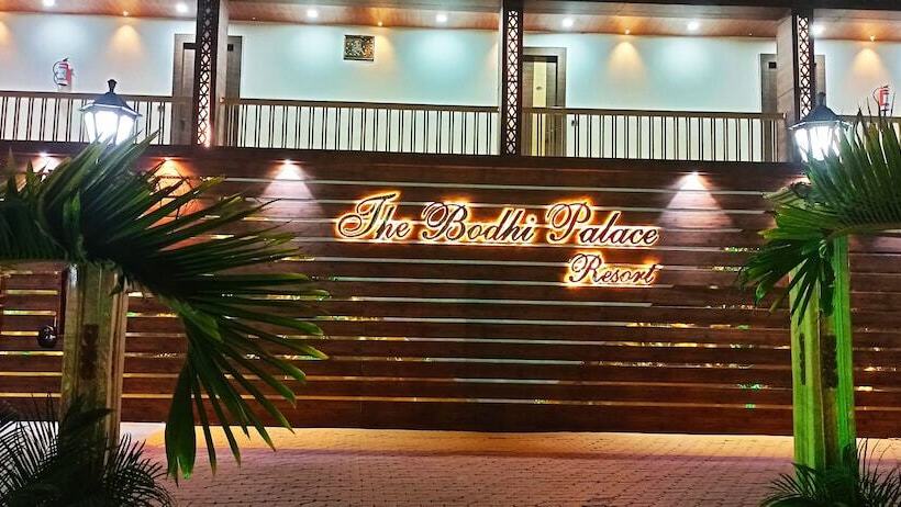 فندق The Bodhi Palace Resort