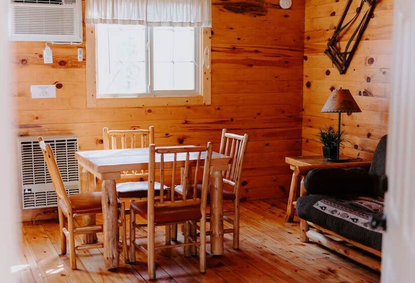 Jack Pines Resort