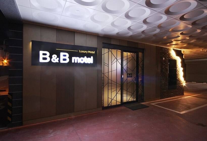 מוטל Gimcheon Bnb