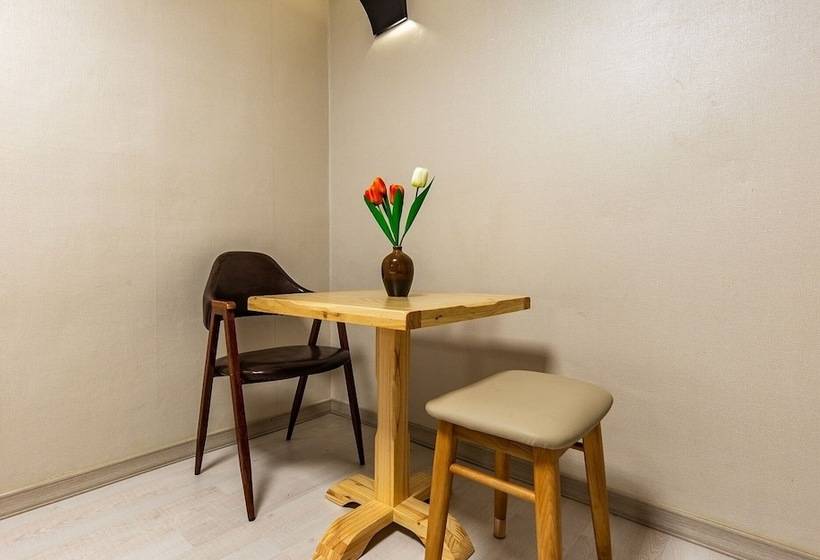فندق على الطريق Iksan Rest