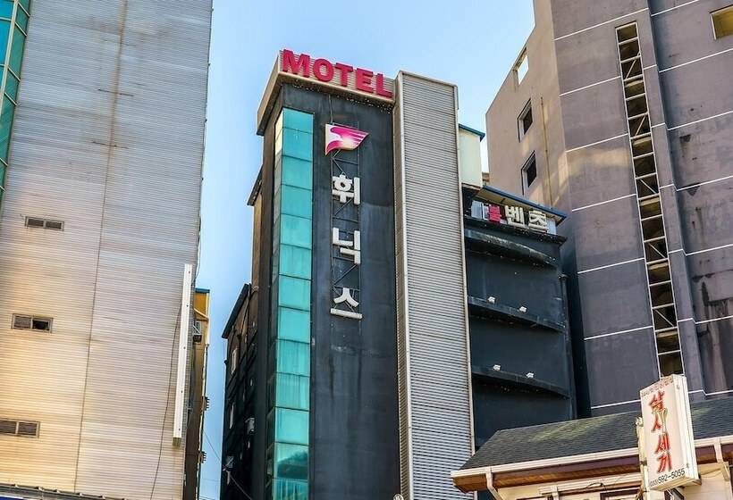 汽车旅馆  Jeongseon Phoenix