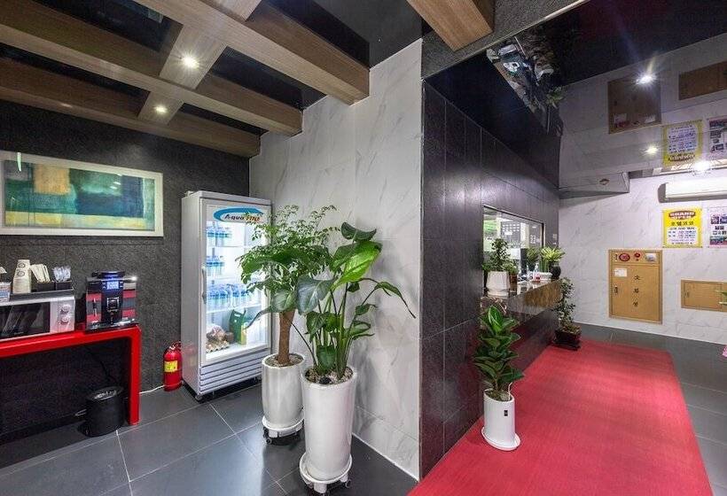 מוטל Suwon Hotel Coco