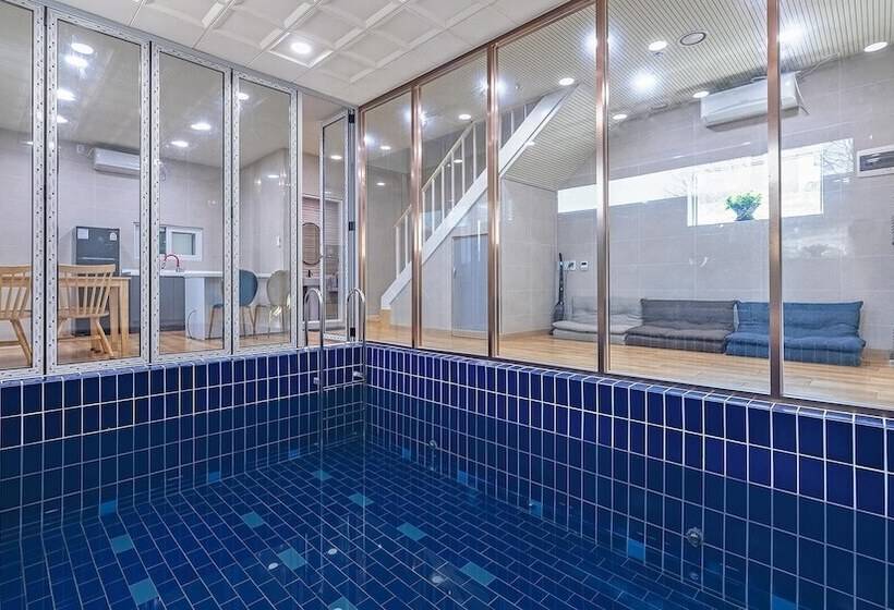 פנסיון Gapyeong Ddel Poolvilla