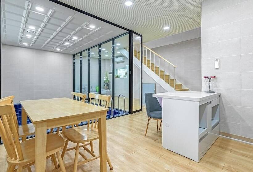 פנסיון Gapyeong Ddel Poolvilla