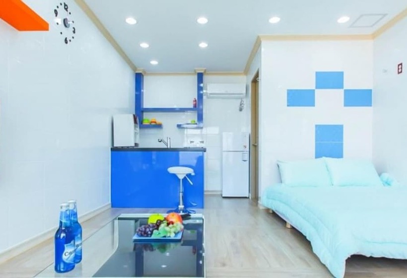 Wando Rivera Pension