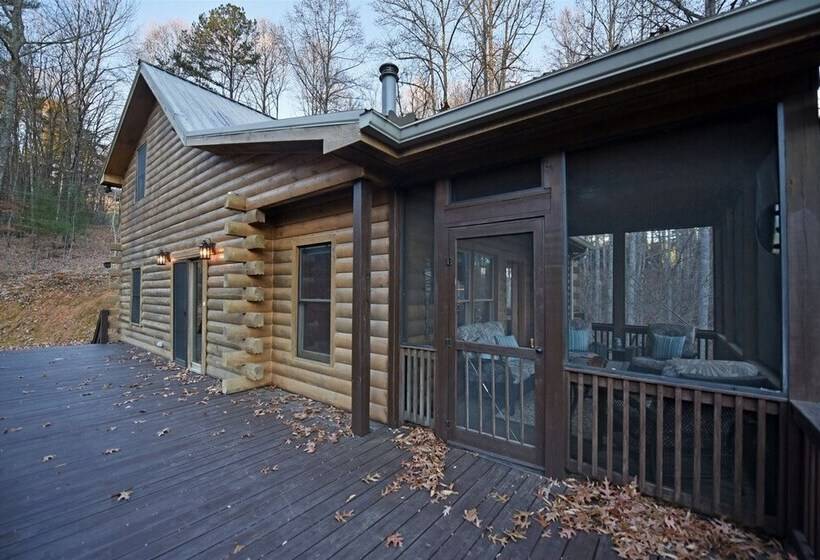 Whispering Creek Lodge   Blue Ridge