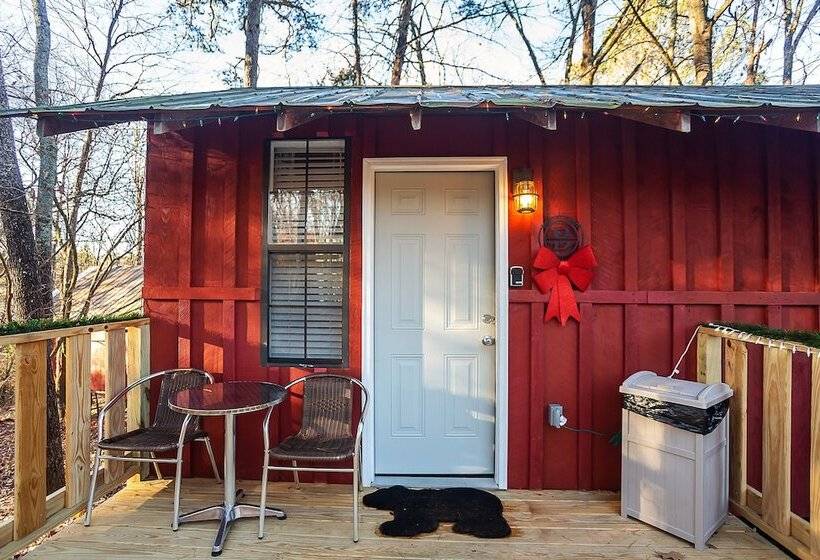 Yeti Cabin