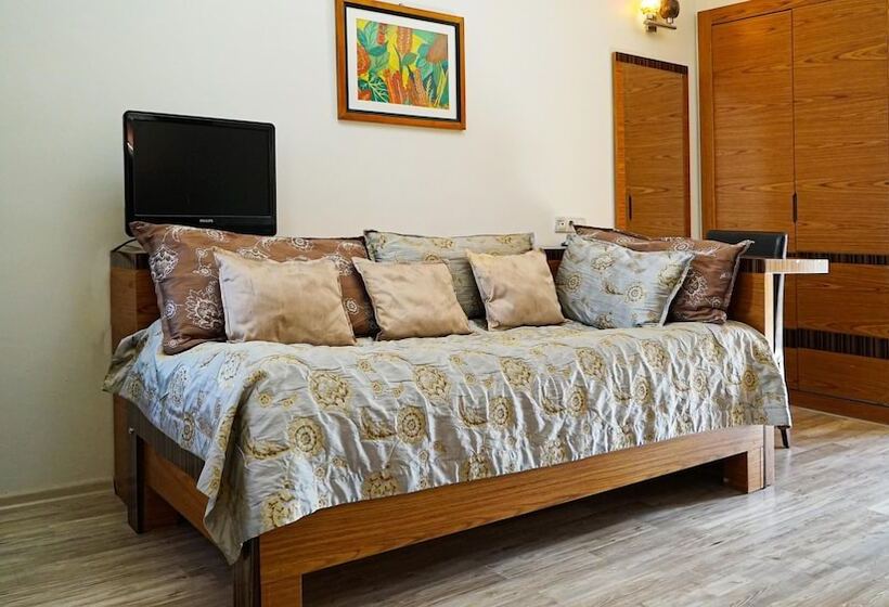 تختخواب و صبحانه Atlas Otel