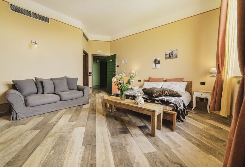 客栈  Podere Val D Orcia   Tuscany Equestrian