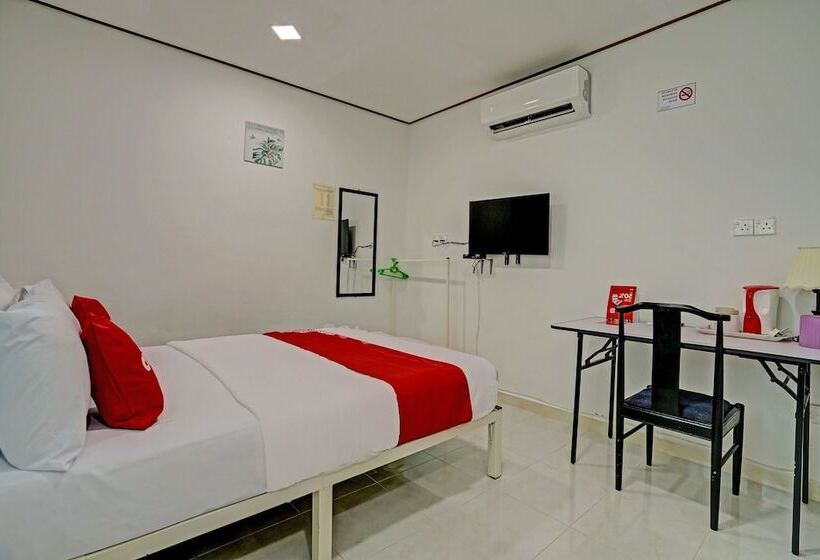 هتل Capital O 90423 Teratai Chalet