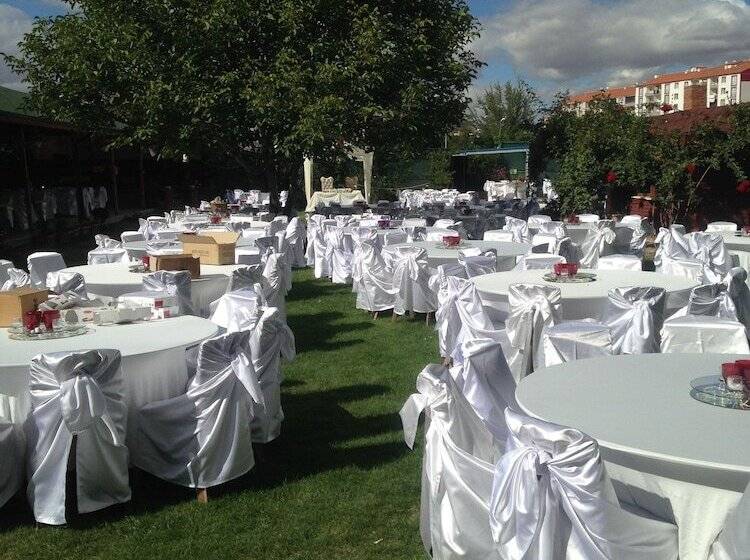 Отель Mehmetoğulları Thermal Resort