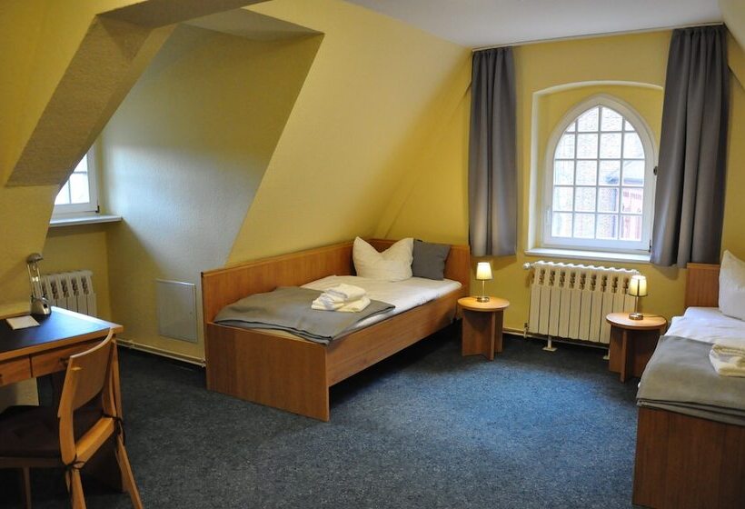 Отель Zentrum Kloster Lehnin