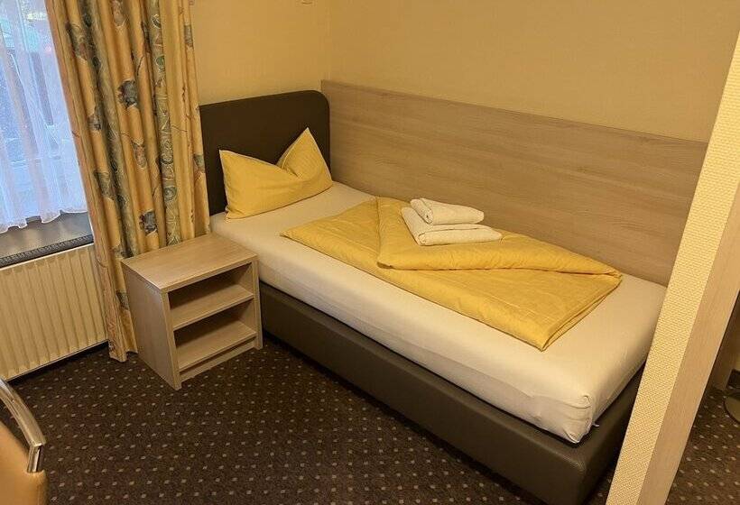 M&m Hotel   Seevetal