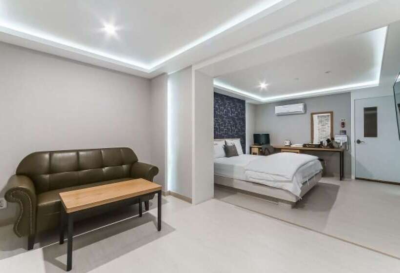 Motel Gimhae Eobang Dong Suite