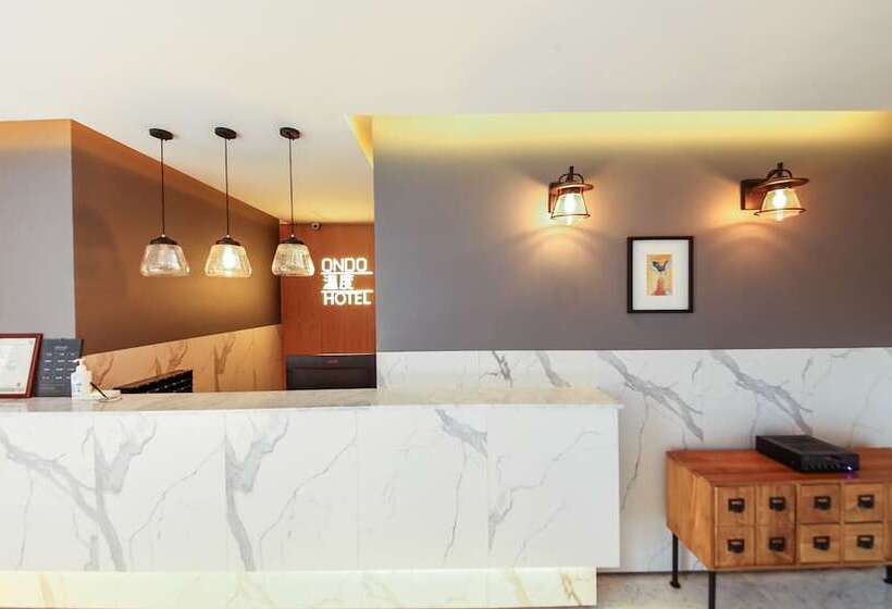 مُتل Jinju Hotel Ondo