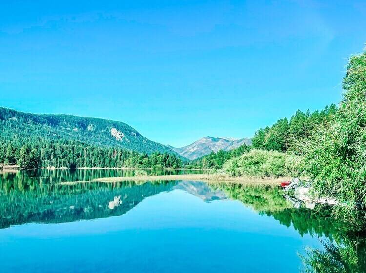 فندق على الطريق Silver Beach Resort