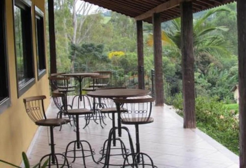 فندق Fazenda Topada