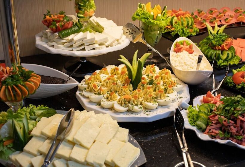 Engin Otel