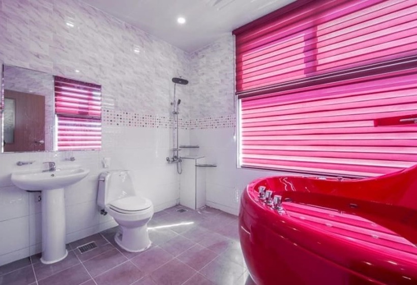 Gapyeong Chagall Spa Pension