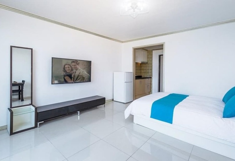 Goseong Coast House Pension