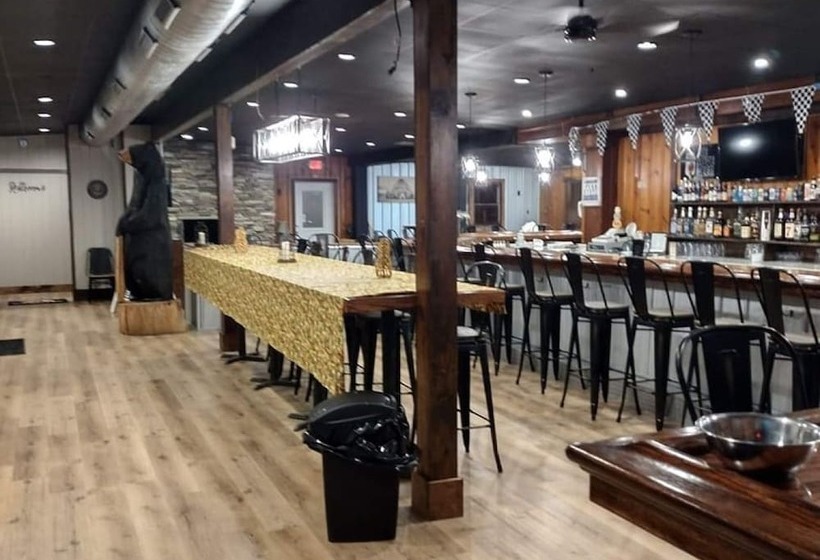 酒店 Camptel Poconos Tiny Homes