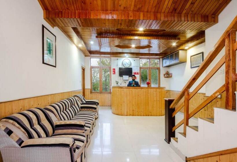فندق Goroomgo Aplin Retreat Manali