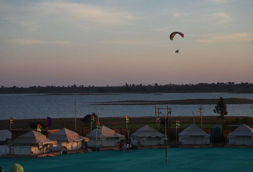 ホテル Hanuwantiya Tent City Jal Mahotsav