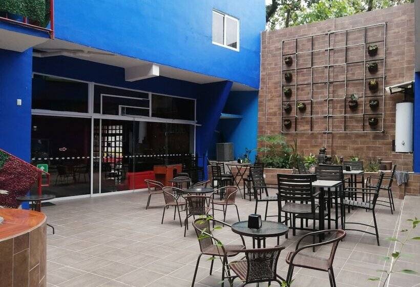 فندق Hostal Quinta Real Del Valle