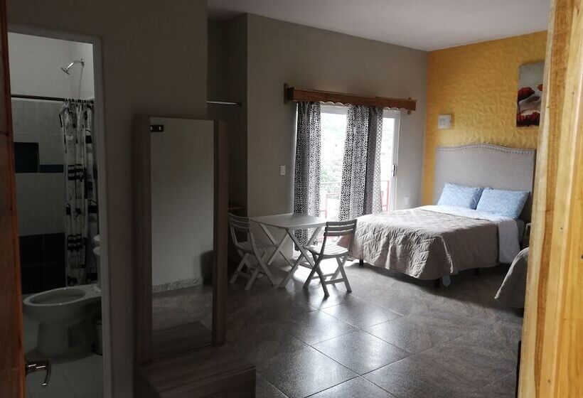 فندق Hostal Quinta Real Del Valle