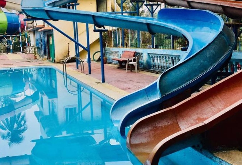בית מלון כפרי Manthan Beach Resort