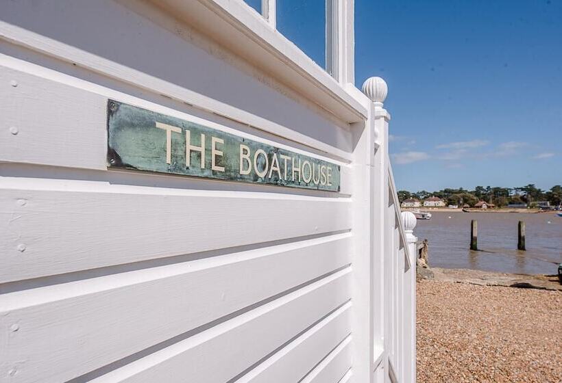 בית מלון כפרי The Boathouse, Felixstowe Ferry