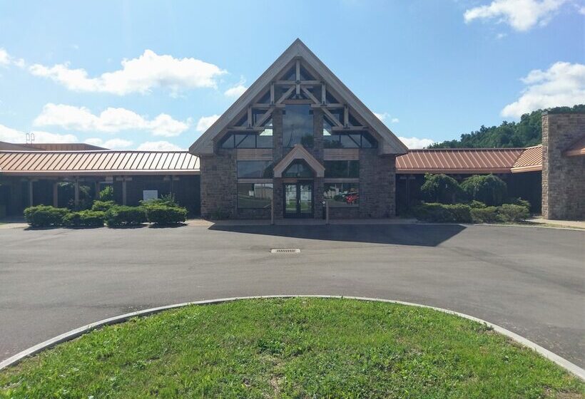 호텔 The Lodge At Hocking College