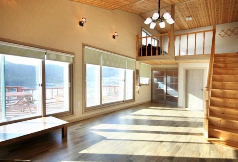 Jindo Arirang Beach Pension