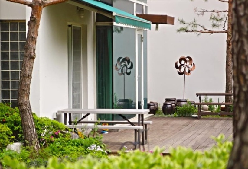 Namyangju Tannenbaum Pension