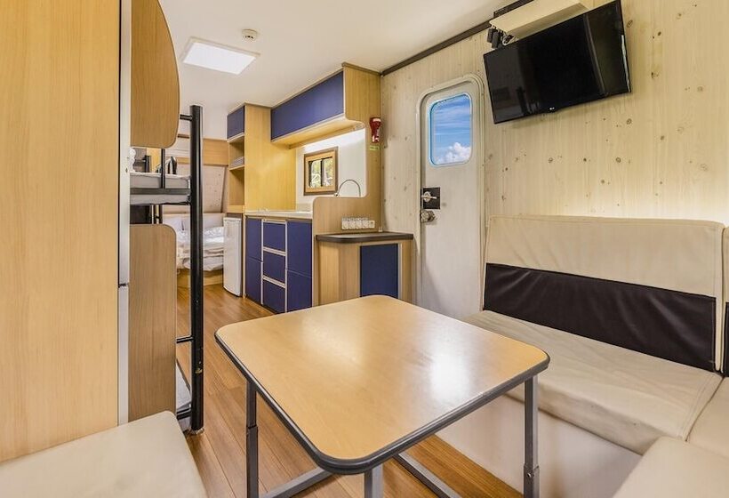 פנסיון Gapyeong Cheongchun Glamping & Caravan