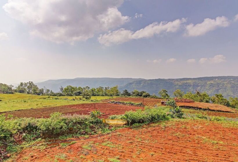 بنسيون Treebo Trend Strawberry King Farm House