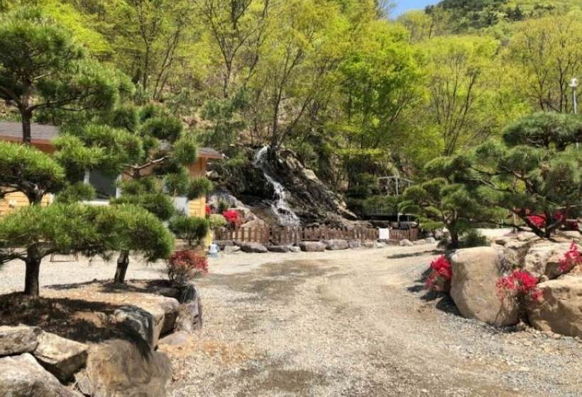 Wanju Haneurarae Cheotjip Pension