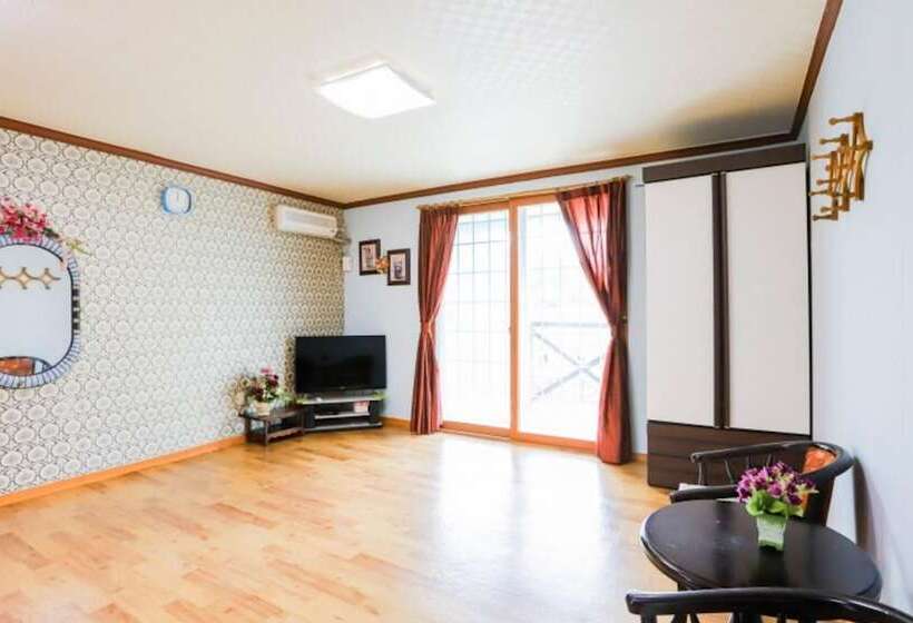 Gapyeong Chueok Mandeulgi Pension