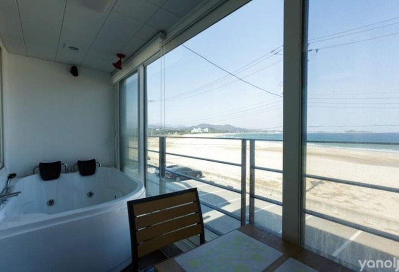 Goseong Bonobono Pension