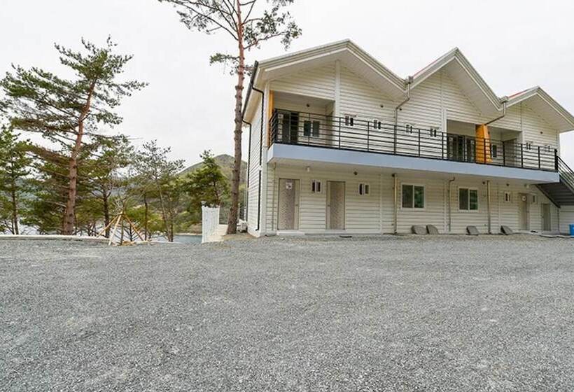 Goseong San Deul Bada Pension