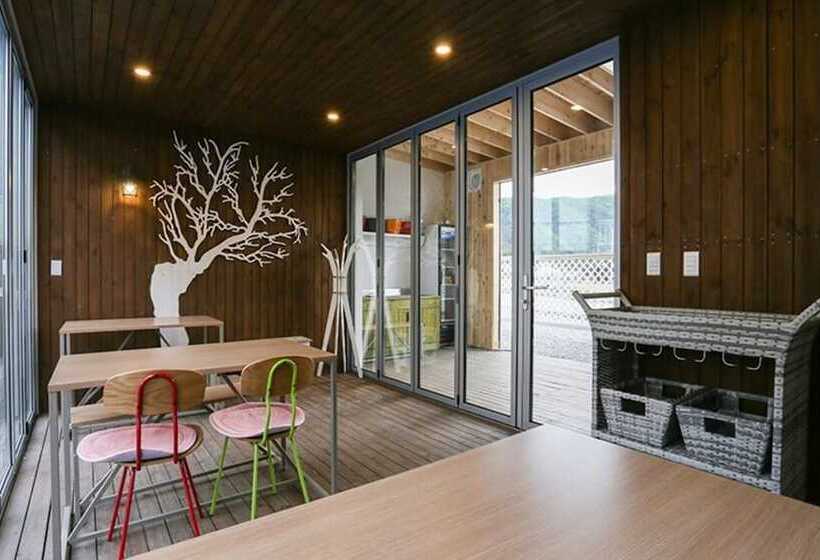Hongcheon Pool Villa Bjork Pension