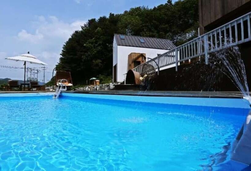 Hongcheon Pool Villa Bjork Pension
