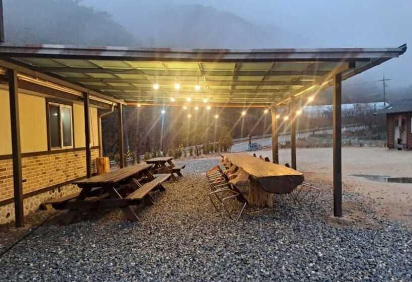 Jecheon Hakyeon Healing Pension