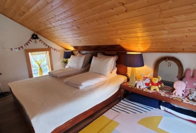 Jecheon Little Heaven Pension